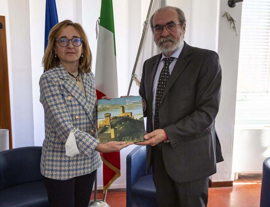 Il Presidente Della Provincia Giuseppe Paolini Ha Ricevuto La Nuova ...